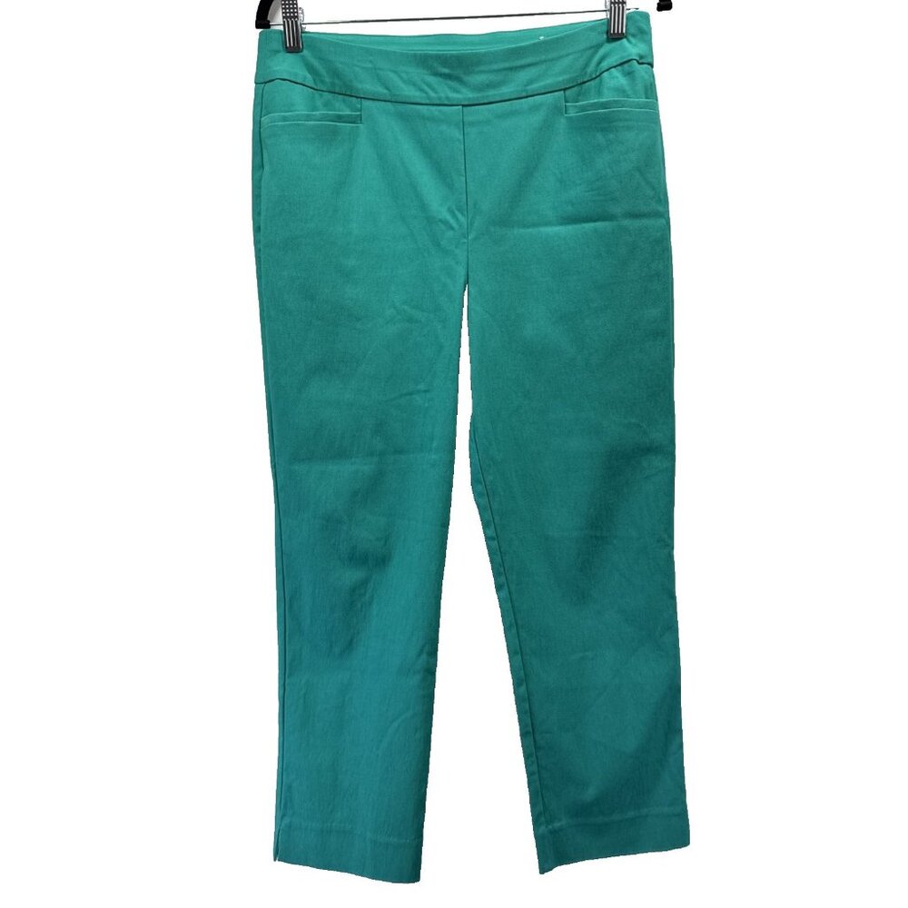 Chicos Women's Capri Pants Size Medium‎ Solid Green Pockets Pull On Stretch